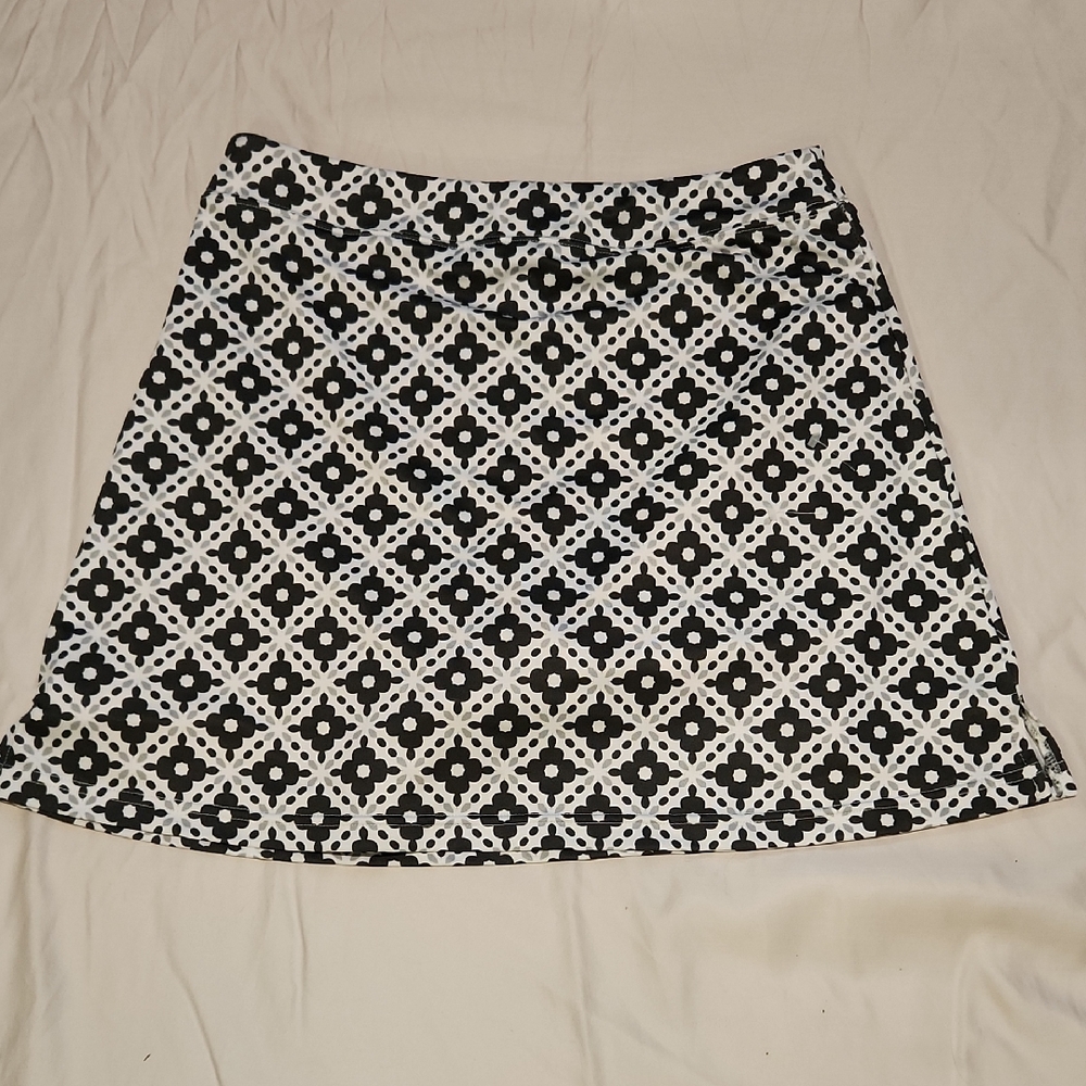 Ekouaer | Monochrome Floral A-Line Skorts Phone Pocket Sz M